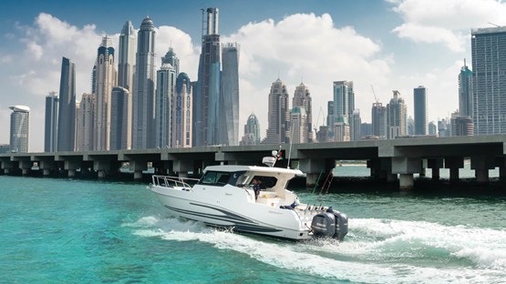Storm Sliver Craft 36ft | AED595/Hour